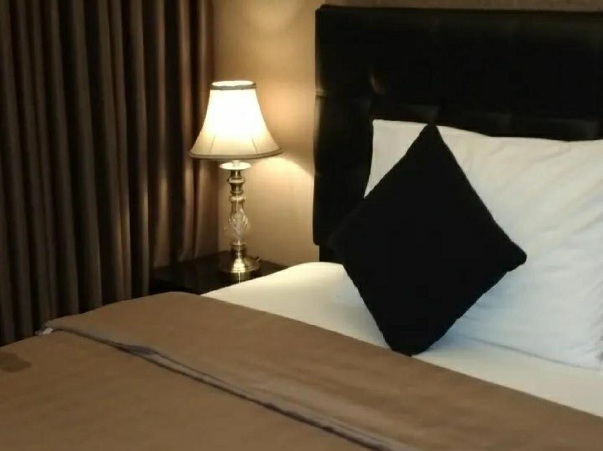 Apartement Grand Asia Afrika Bandung House Of Tofi Dış mekan fotoğraf